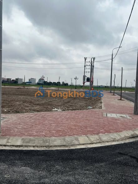 Đất nền Nam Tiến Nam Trực 96m² 3 tỷ - Sổ đỏ chính chủ, vị trí kinh doanh đắc địa