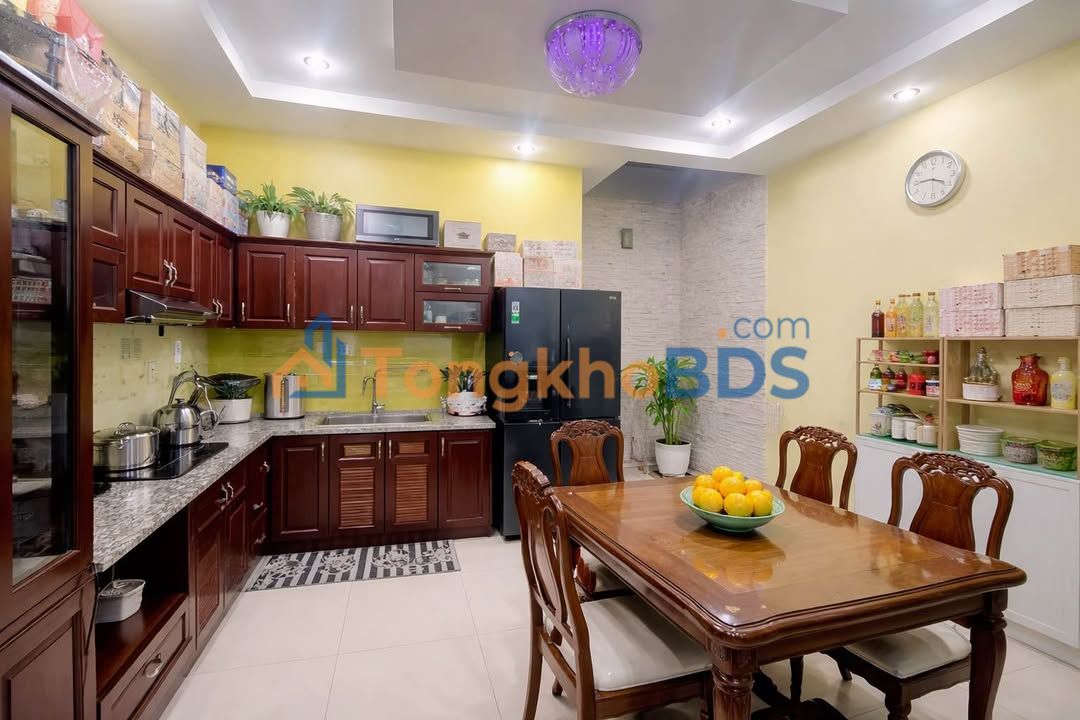 Nhà riêng Trường Thọ Thủ Đức 75m2 - Ô tô vào tận nhà