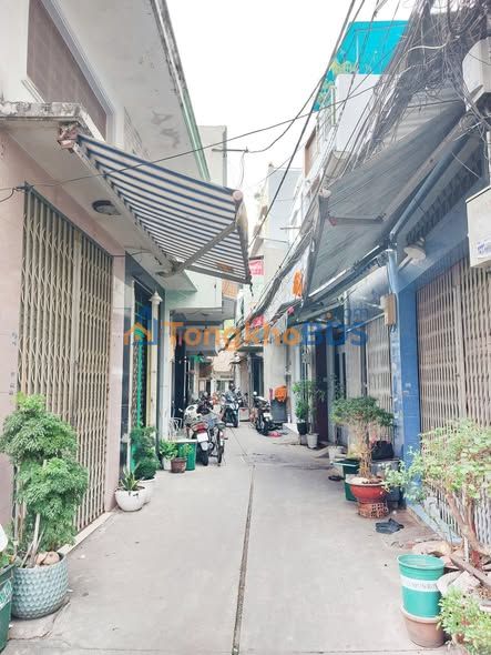 Nhà riêng Lạc Long Quân Q11 59m2 6,5 tỷ - Sẵn sàng ở ngay