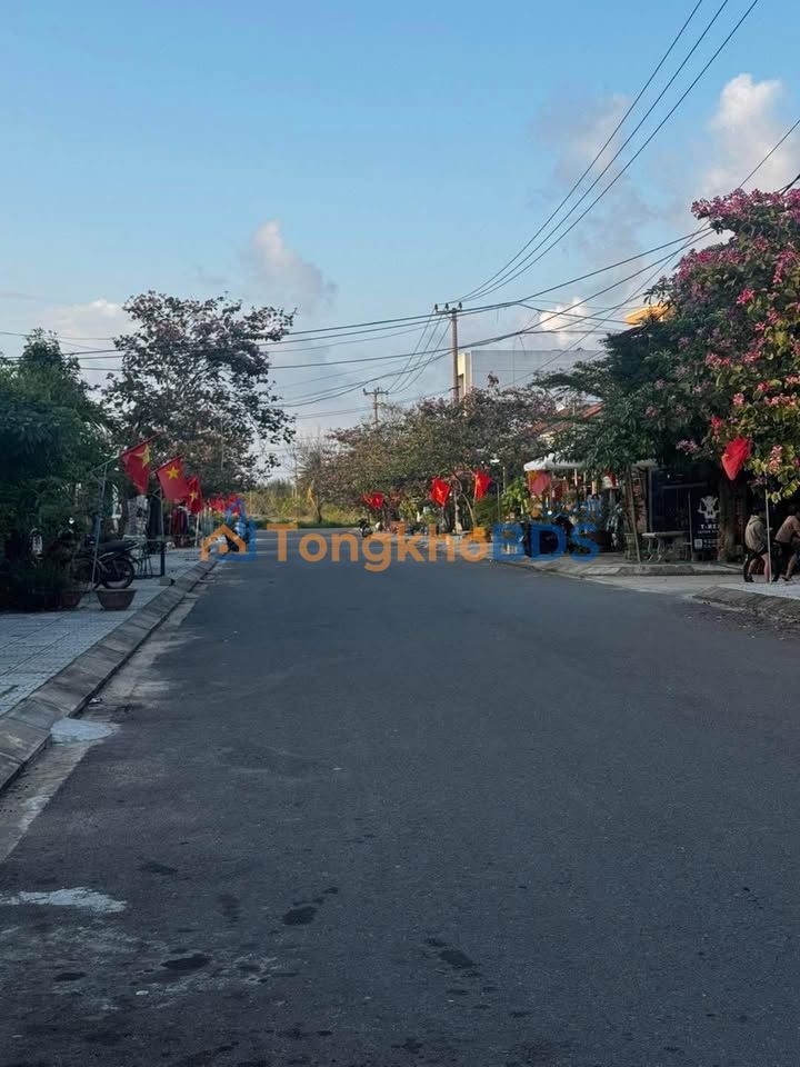 Đất nền Văn Tiến Dũng Hội An 2.2 tỷ - Sổ đỏ chính chủ