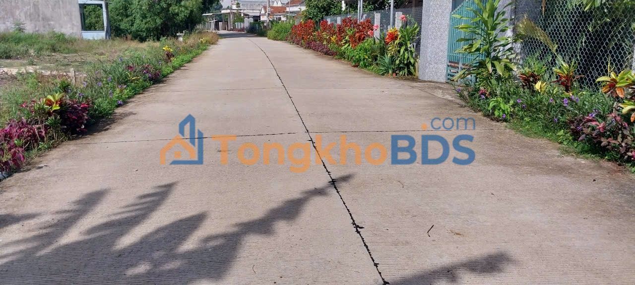 Đất nền Đức Minh Quảng Ngãi 1.000m² 700tr - Thổ cư tự do