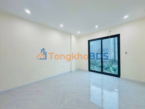 Nhà riêng Do Nha Nam Từ Liêm 2.4-2.8 triệu - Sẵn sàng ở ngay