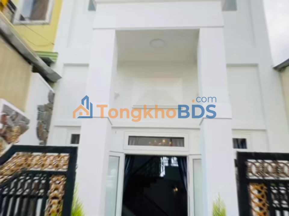 Nhà 3 Tầng Tân Cổ Điển Đường Trương Văn Hoàn, Đà Lạt - 61m² Giá 2.95 Tỷ