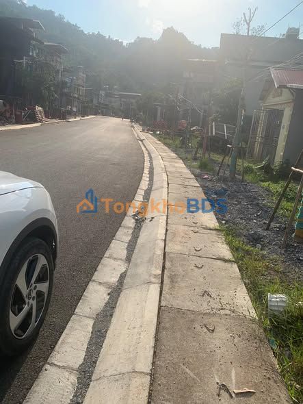 Đất nền Phùng Hưng Hà Giang 125m² 2.35 tỷ - Sổ đỏ chính chủ