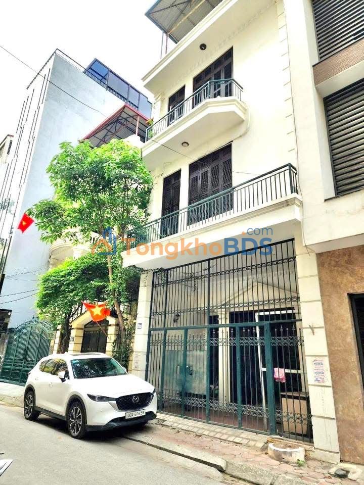 Nhà phân lô Trung Kính 122m² 4 tỷ - Ô tô tránh