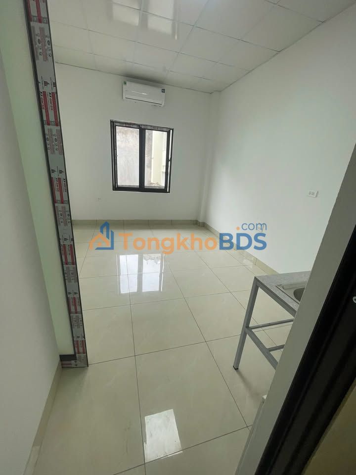 Phòng trọ Cầu Giấy Láng 13-25m² 1.7-4.7 triệu - Sẵn sàng ở ngay