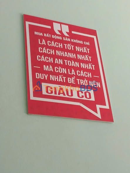 Nhà Phố VIP Vĩnh Yên 102m² - View Trường Newton - Sổ Hồng