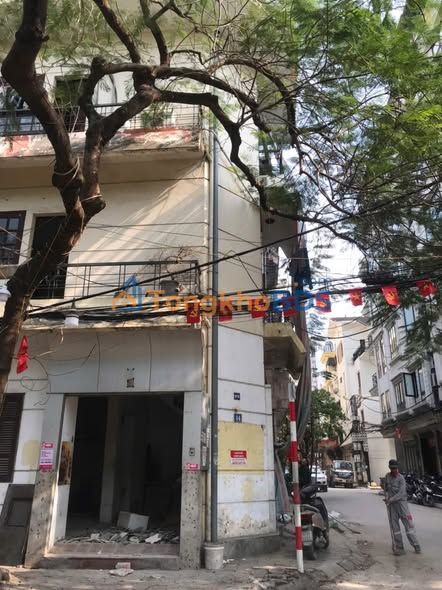 Nhà riêng Trung Kính Cầu Giấy 160m² 25 triệu - Ô tô vào tận nhà