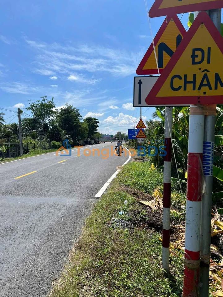 Đất QL57B Phú Túc 966m² 6.3 tỷ – Đường to ô tô