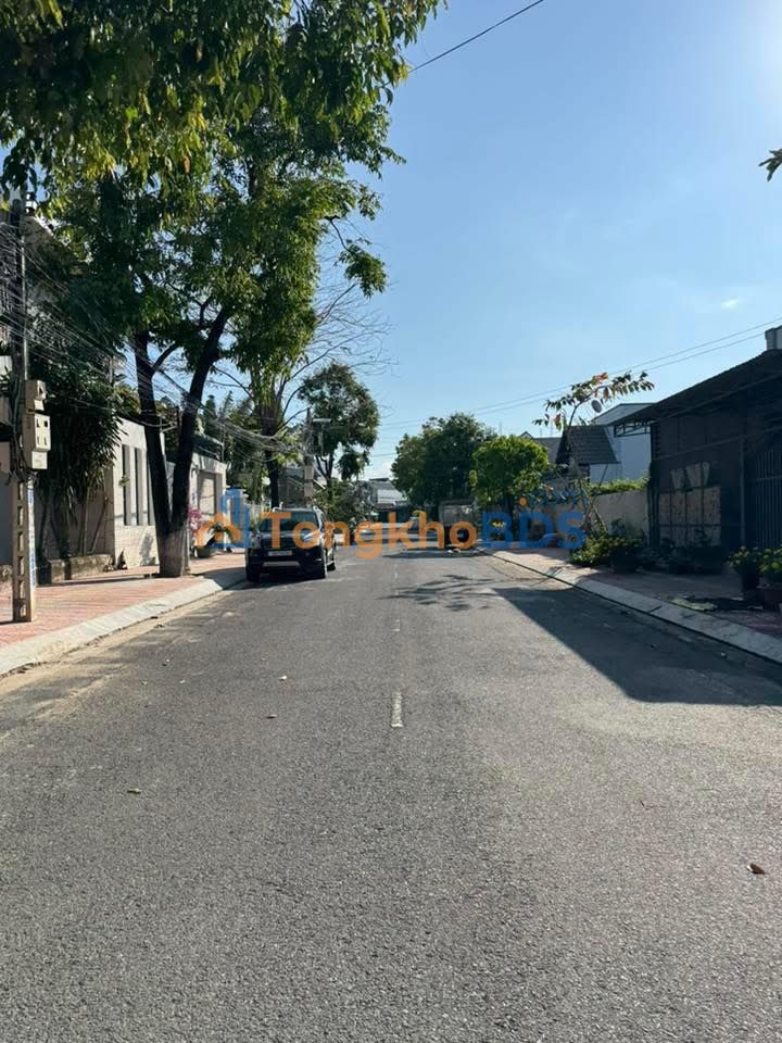 Nhà Cam Lộc Lê Quý Đông 182m² giá 7 tỷ - Ô tô vào tận nhà