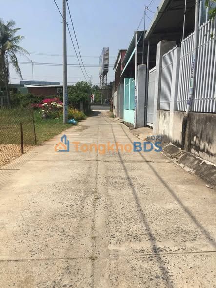 Đất Nền Sổ Hồng Thổ Cư 102m² Gần Giáo Xứ Láng Cát - Giá 1.5 Tỷ