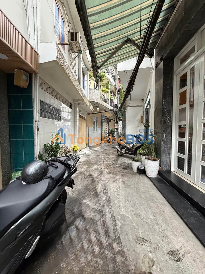 Nhà riêng Sư Vạn Hạnh P9 Q10 17m² 4.7 tỷ Chính chủ bán