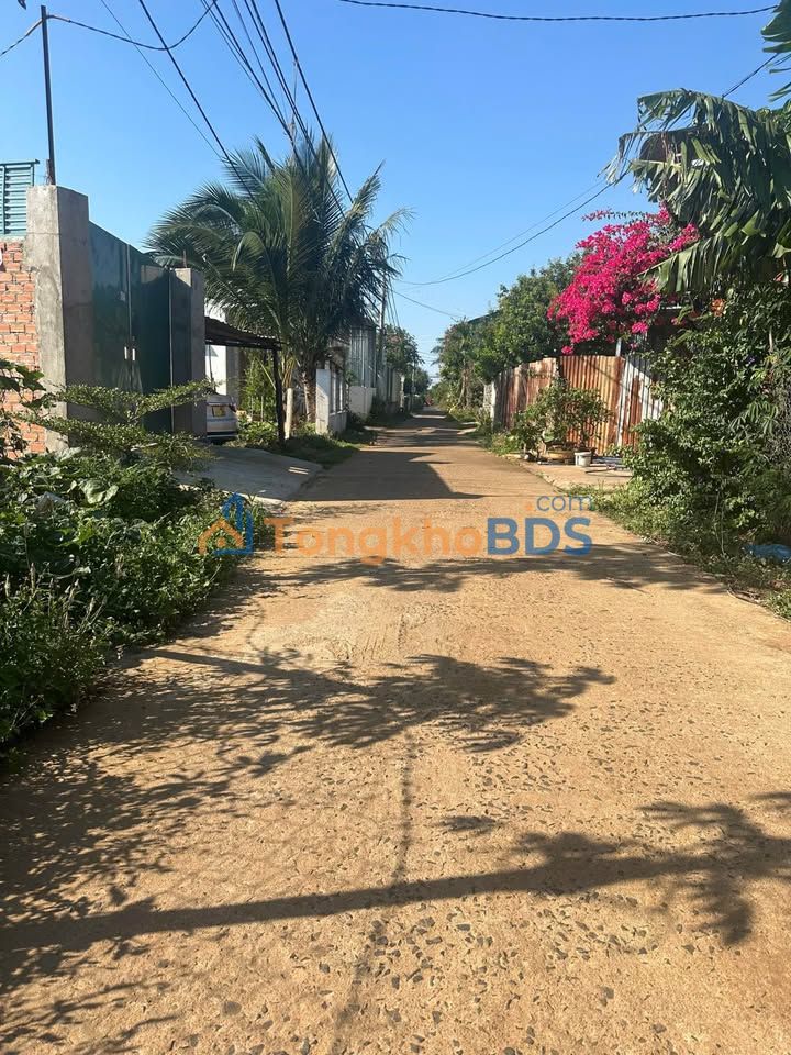 Đất nền Ea Tam Buôn Ma Thuột 300m² 54.9 tỷ - Sổ đỏ chính chủ