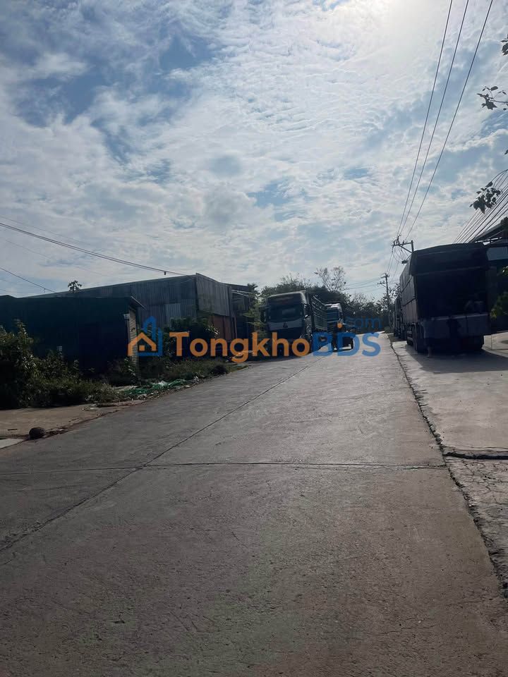 Nhà phố TL5 BMT 125m² 2,3 tỷ - Mặt tiền kinh doanh