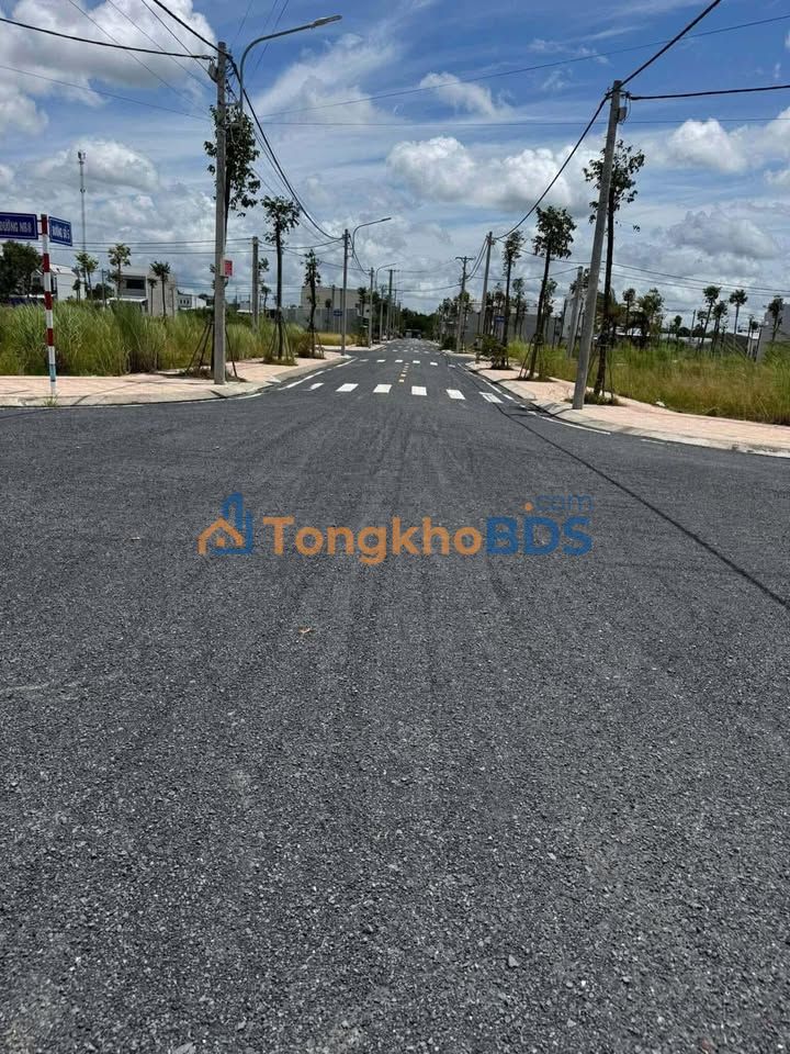 Đất nền Tân Phú Thạnh 90m² 700 triệu - Xây dựng tự do