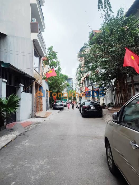 Nhà riêng Lâm Hạ Long Biên 40m² giá thỏa thuận - Ô tô vào tận nhà