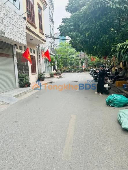 Nhà phố Hoàng Văn Thái Thanh Xuân 25m² 9.8 tỷ - Mặt tiền kinh doanh