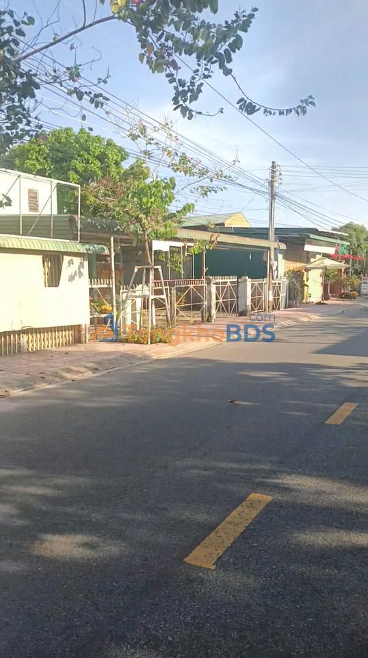 Đất nền La Gi Nguyễn Du 6000m2 32 tỷ - Đường ô tô