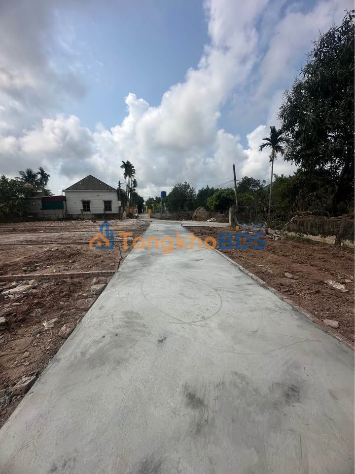 Đất nền Kiến Xương Bình Định 90m² 3xx triệu - Đường to ô tô