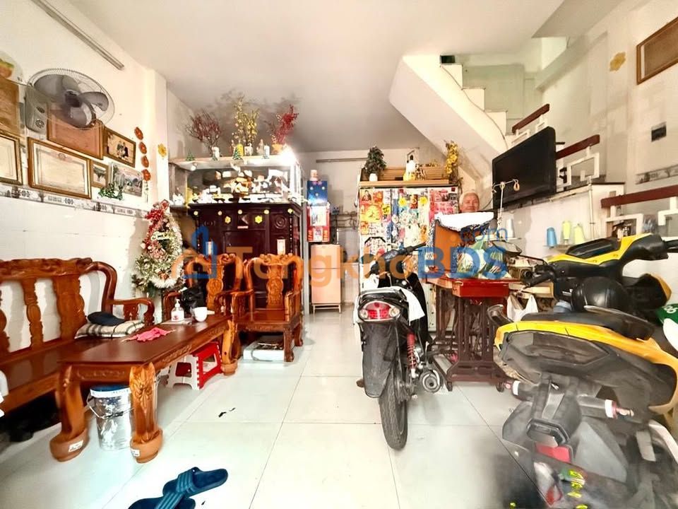 Nhà Tân Phú Aeon 30m² 3.55 tỷ - Ô tô vào nhà