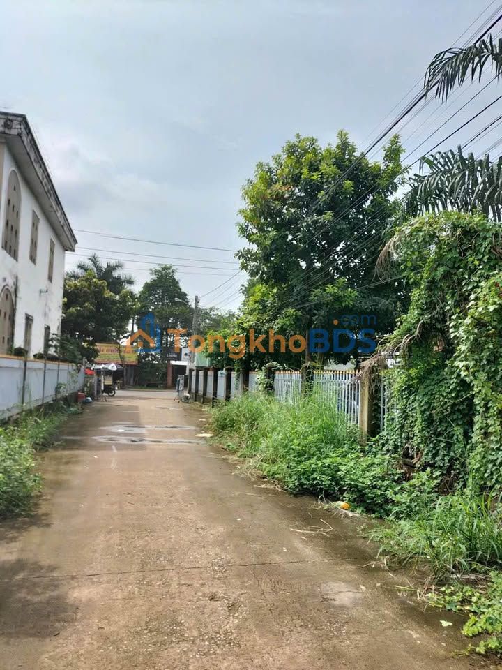 Nhà mặt tiền Trường Chinh Trảng Bom 126m2 1.2 tỷ - Mặt tiền kinh doanh