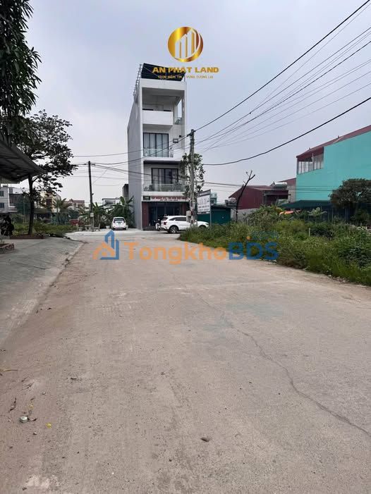 Đất Vàng Ninh Phúc 100m² - Ngay Cửa Ngõ GO! Ninh Bình - Giá 3 Tỷ