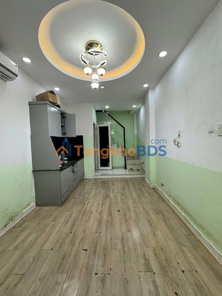 Nhà hẻm An Dương Vương Q5 21m² giá 12 triệu - Sẵn sàng ở ngay