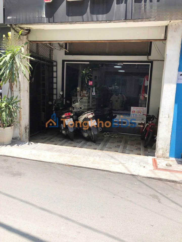 Nhà hẻm Sư Vạn Hạnh Q10 47m2 15 triệu - Sẵn sàng ở ngay