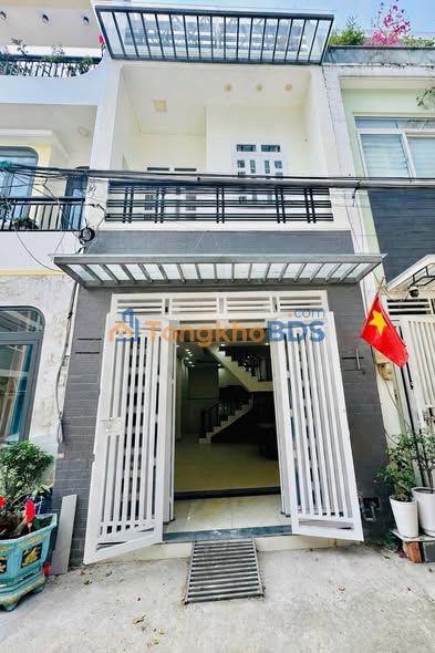 Nhà nguyên căn Nguyễn Duy Trinh 9 triệu - Full nội thất