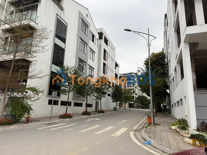 Townhouse Việt Trì 100m² giá 7 tỷ - Giá tốt hiếm có