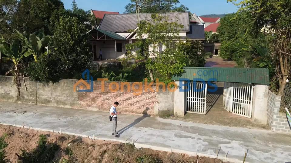 Bán Gấp Đất Vườn 866m² Phú Thọ - Sổ Hồng Sẵn Sàng