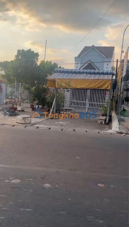 Nhà riêng P1 Tây Ninh 276m² 3.85 tỷ - Ô tô vào tận nhà