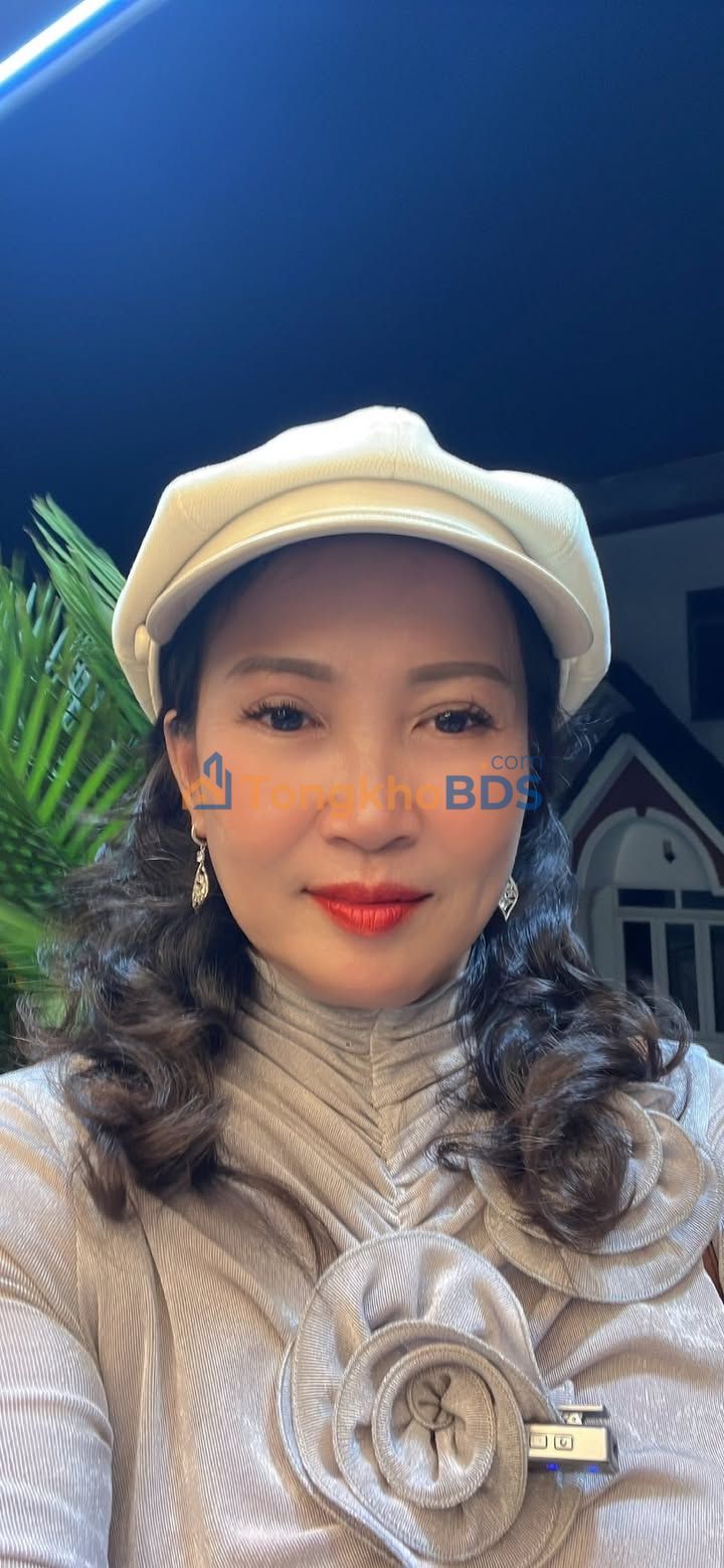 Nhà riêng Lê Thị Riêng Q12 141m² 4.8 tỷ - Ô tô vào tận nhà