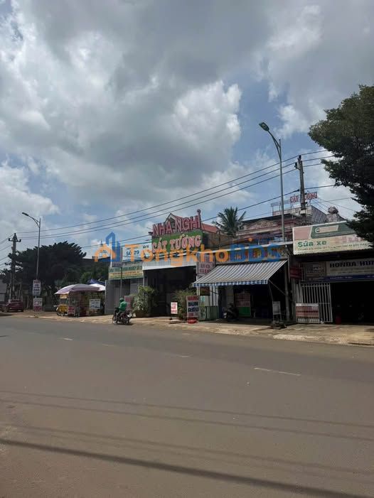 Nhà mặt tiền Lê Duẩn Buôn Ma Thuột 4.8 tỷ - Thích hợp KD