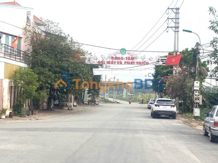 Đất Vĩnh Yên 100m² - Mặt tiền QL2C, Kinh doanh đắc lợi