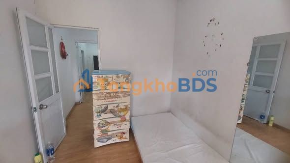 Nhà riêng Hàng Xanh Bình Thạnh 2PN 9.5 triệu - Cho thuê ngay