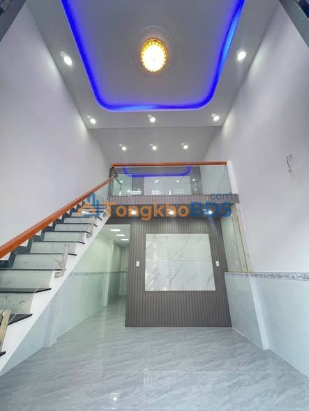 Nhà riêng Nguyễn Ảnh Thủ 40m² 1.87 tỷ - Ô tô vào tận nhà