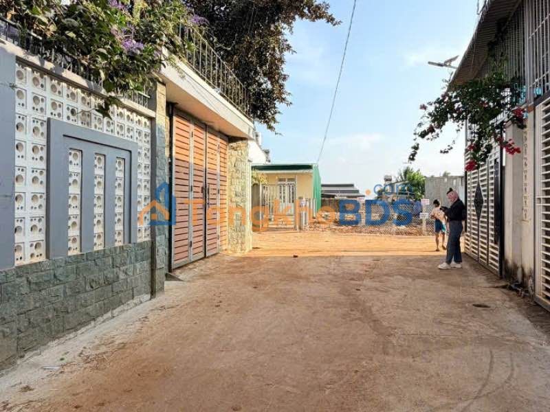 Đất Y Moan Buôn Ma Thuột 145m² 1.95 tỷ - Sổ đỏ chính chủ