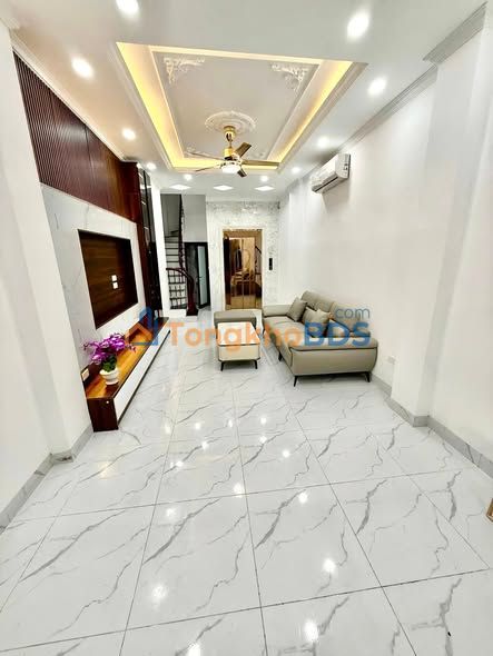 Nhà Trương Định Hoàng Mai 33m² 8.3 tỷ - Chính chủ bán