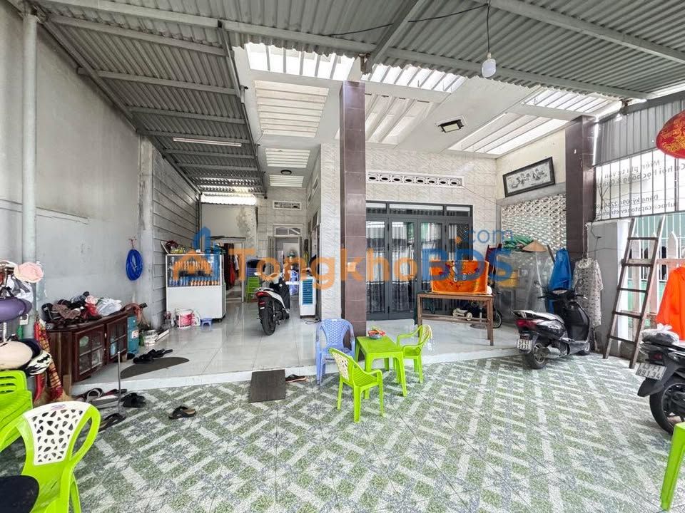 Nhà 2 tầng Nguyễn Lương Bằng 157m2 - Ô tô vào tận nhà