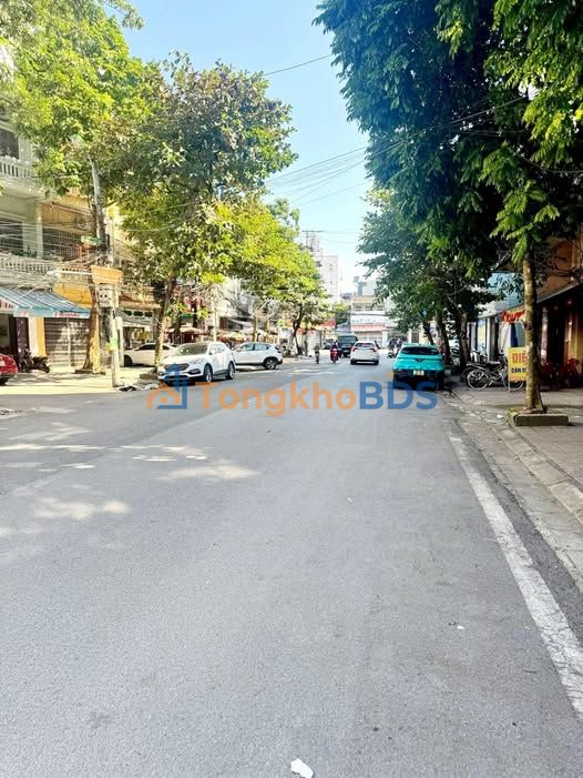 Nhà Nguyễn Đức Thuận 62m² 6 tỷ - Ô tô vào tận nhà