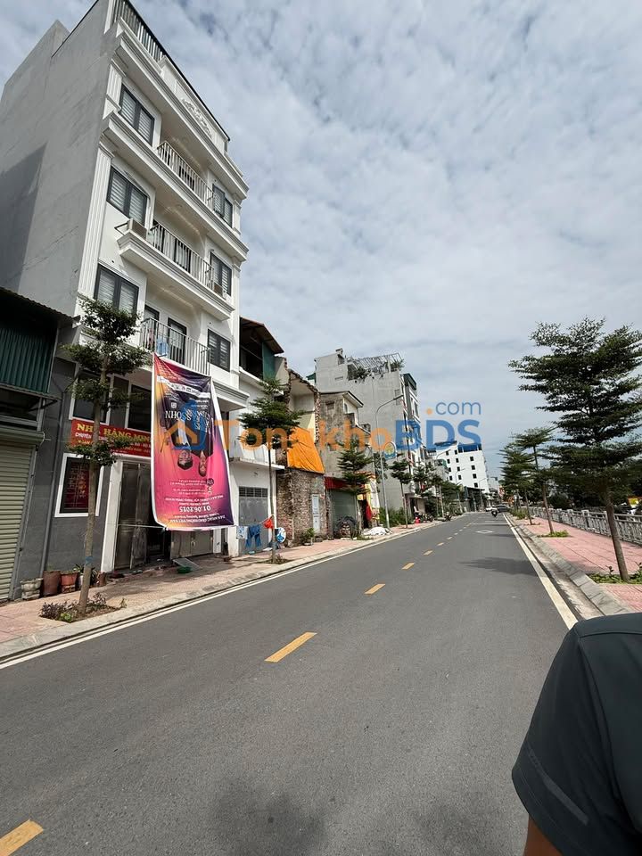 Nhà riêng Vĩnh Quỳnh Thanh Trì 55m² 17 tỷ - Ô tô vào nhà