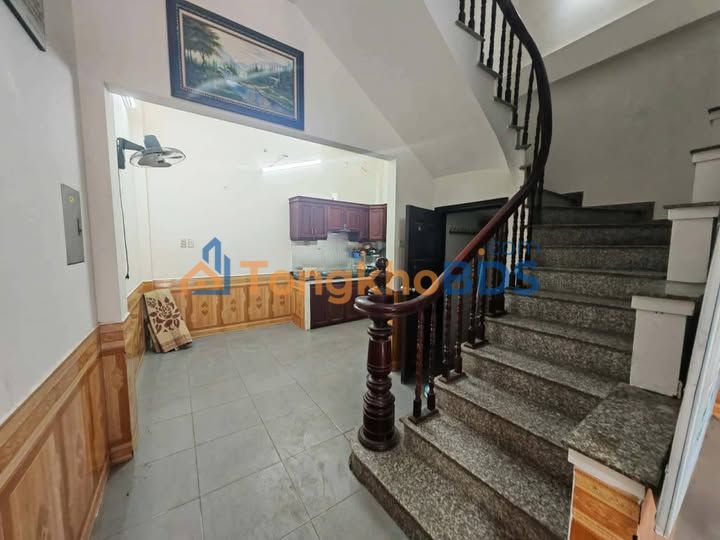 Nhà riêng Đông Ngạc Bắc Từ Liêm 42m² 9 tỷ - Chính chủ bán