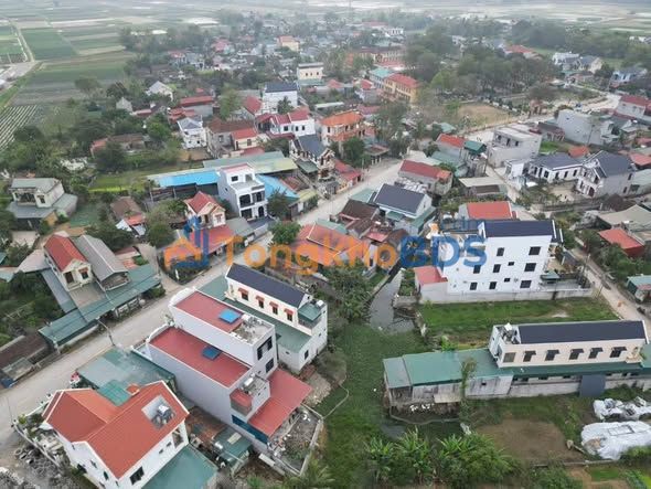 Đất đấu giá Khoái Châu 120m² - Sổ đỏ sẵn, giá 880 triệu - Vị trí vàng kinh doanh