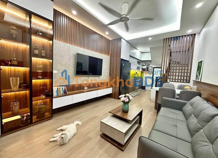 Nhà Phạm Văn Đồng 40m² 8 tỷ - Chính chủ bán gấp