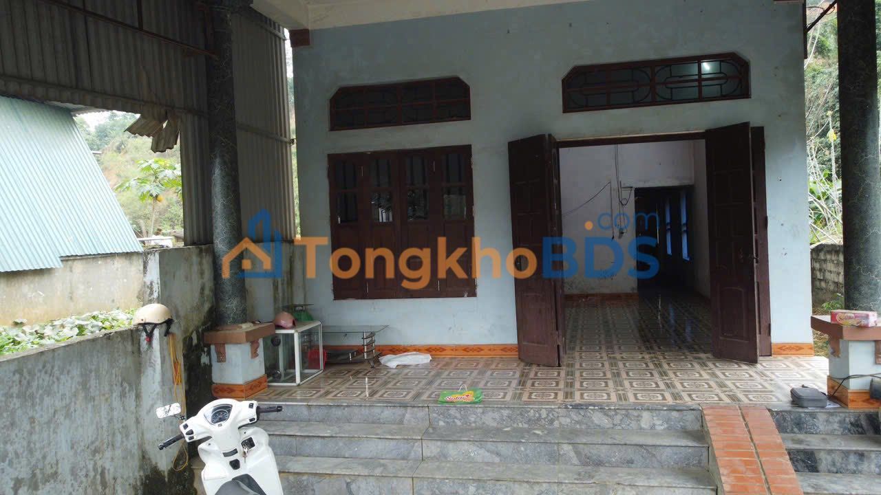 Nhà phố Quốc Oai 180m² 1.01 tỷ - Mặt tiền kinh doanh sẵn