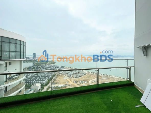 Căn hộ dịch vụ Marina Hạ Long 106m² 5 tỷ - View đẹp