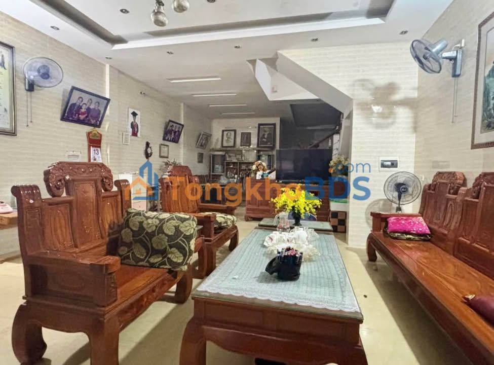 Nhà 3 tầng Lê Mao kéo dài 111m² giá 10 tỷ - Chính chủ bán