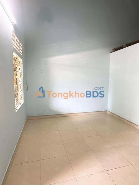 Nhà Nguyên Căn Mặt Tiền Nguyễn Phúc Lan, Huế - 3 Triệu/Tháng