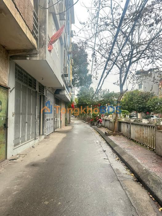 Nhà riêng Mỹ Đình 34m² giá 7.2 tỷ - Ô tô vào tận nhà